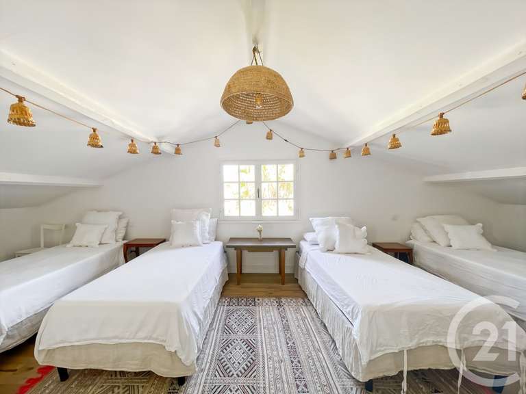 Maison Saint-Florent - 6 chambres - 303m²