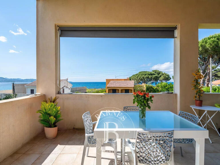 Villa Saint-Florent - 7 bedrooms - 206m²