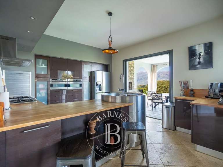 Villa Saint-Florent - 6 chambres - 310m²