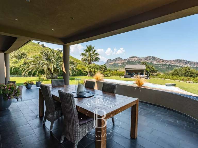 Villa Saint-Florent - 4 chambres - 220m²
