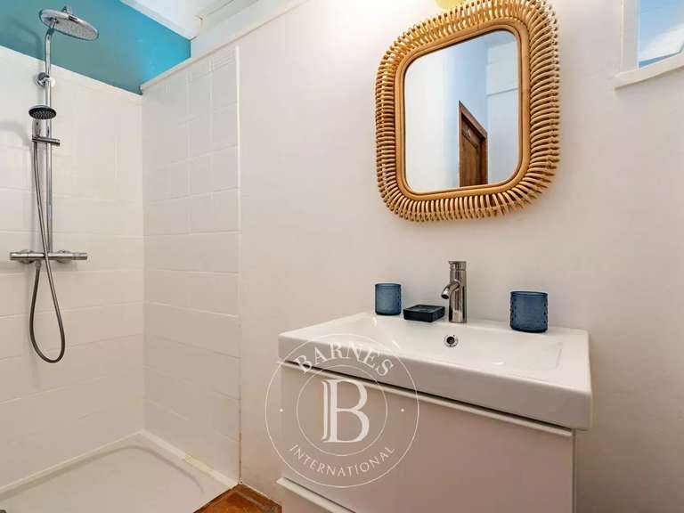 Villa Saint-Florent - 5 chambres - 306m²