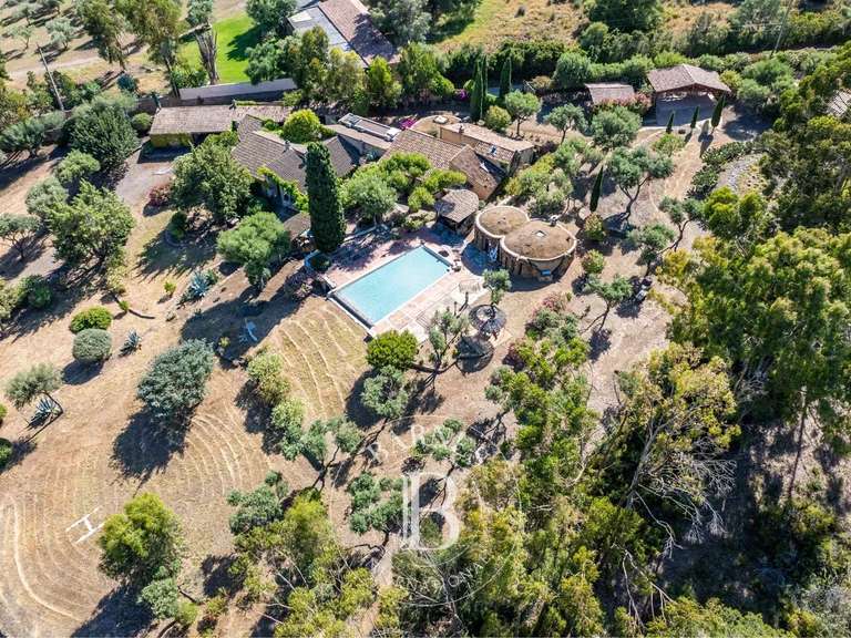 Villa avec Vue sur mer Saint-Florent - 8 chambres - 600m²