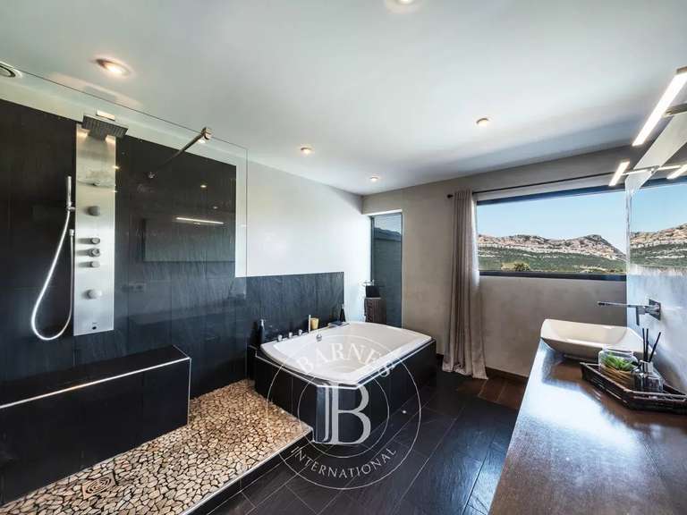 Villa Saint-Florent - 4 chambres - 220m²