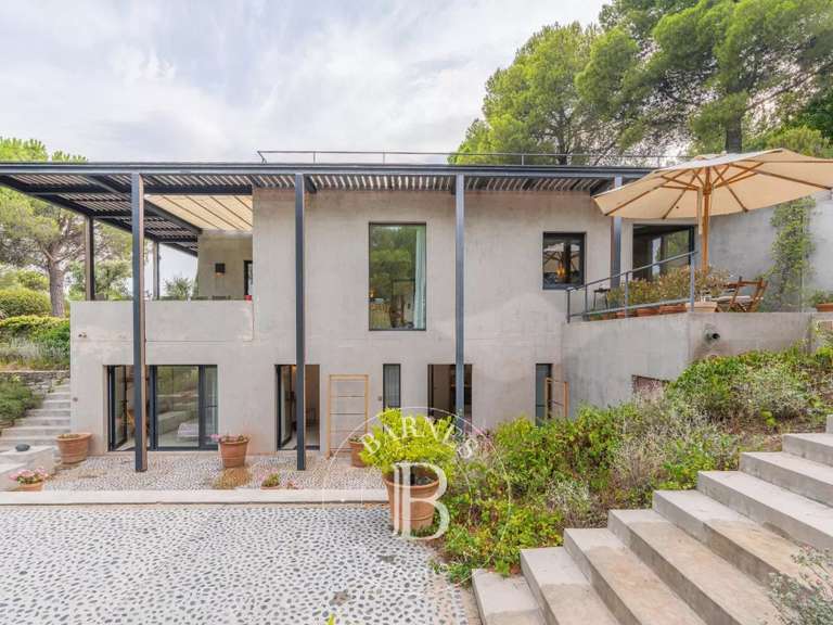 Villa Saint-Florent - 6 chambres - 300m²