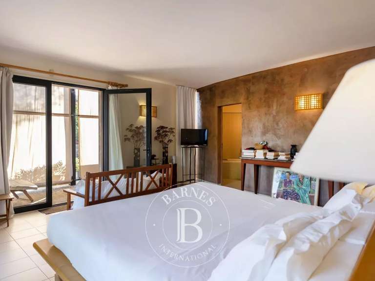 Villa Saint-Florent - 6 chambres - 300m²