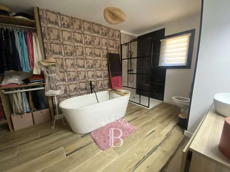 Villa Saint-Florent - 4 chambres - 200m²