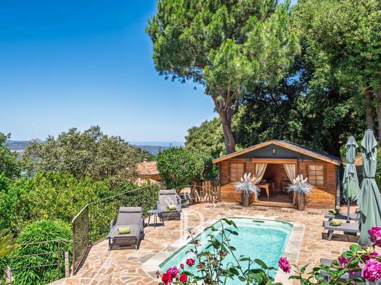 Villa Saint-Florent - 4 chambres - 200m²
