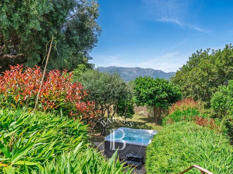 Villa Saint-Florent - 4 chambres - 200m²