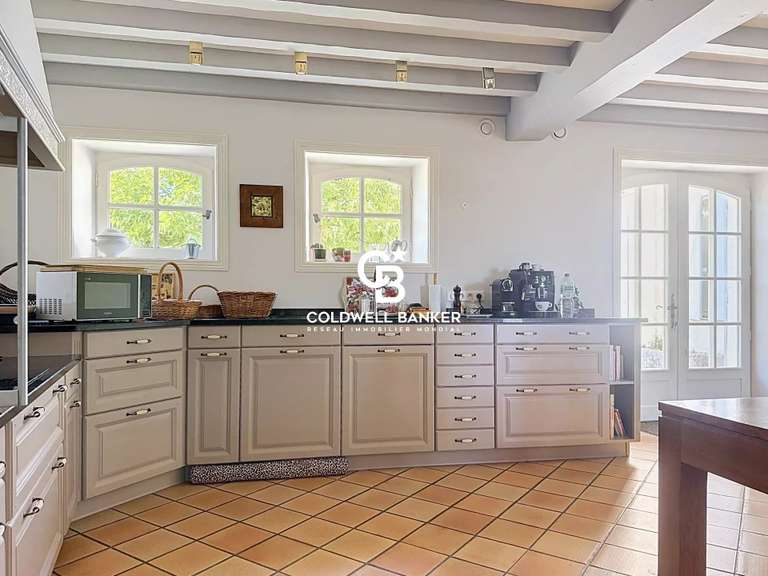 House Saint-Fort-sur-le-Né - 4 bedrooms - 379m²