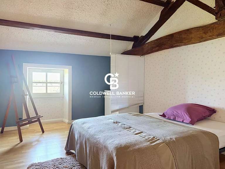 House Saint-Fort-sur-le-Né - 4 bedrooms - 379m²