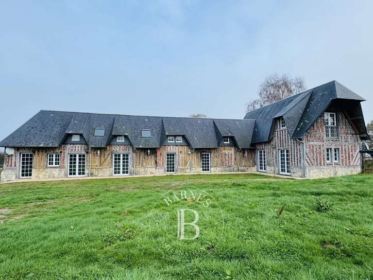 Maison Saint-Gatien-des-Bois - 6 chambres - 211m²