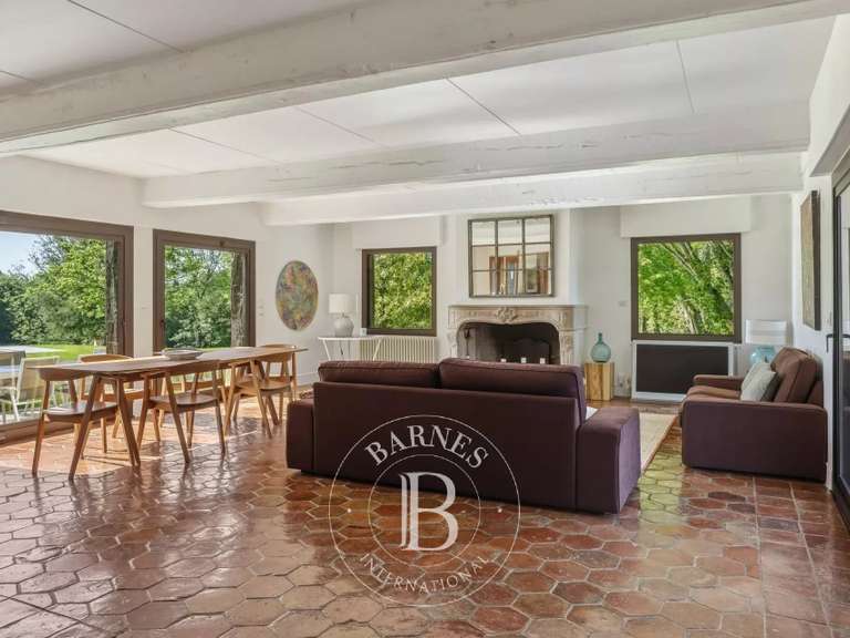 Maison Saint-Gatien-des-Bois - 5 chambres - 300m²