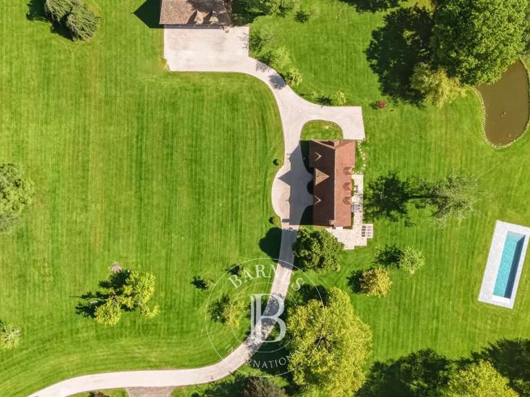 Maison Saint-Gatien-des-Bois - 5 chambres - 300m²