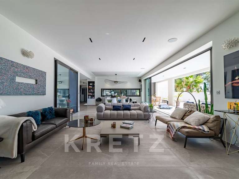 House Saint-Gély-du-Fesc - 5 bedrooms - 400m²