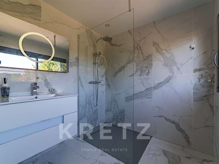 House Saint-Gély-du-Fesc - 5 bedrooms - 400m²