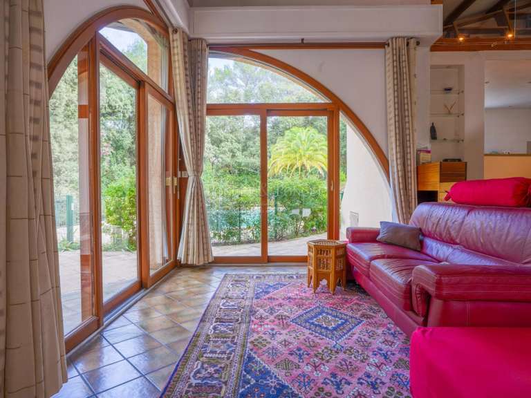 Maison Saint-Gély-du-Fesc - 4 chambres - 282m²