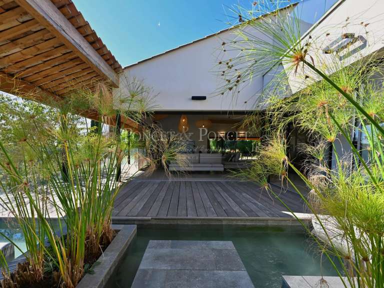 Maison Saint-Gély-du-Fesc - 6 chambres - 500m²