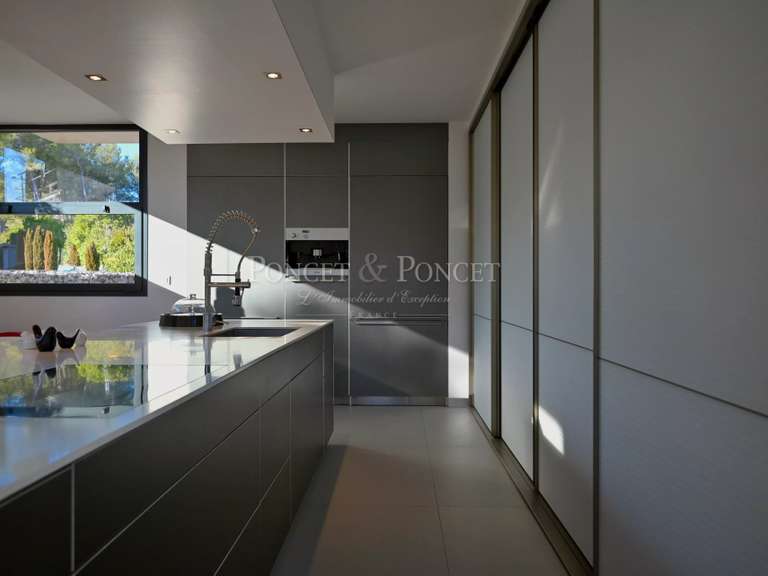 Maison Saint-Gély-du-Fesc - 5 chambres - 375m²