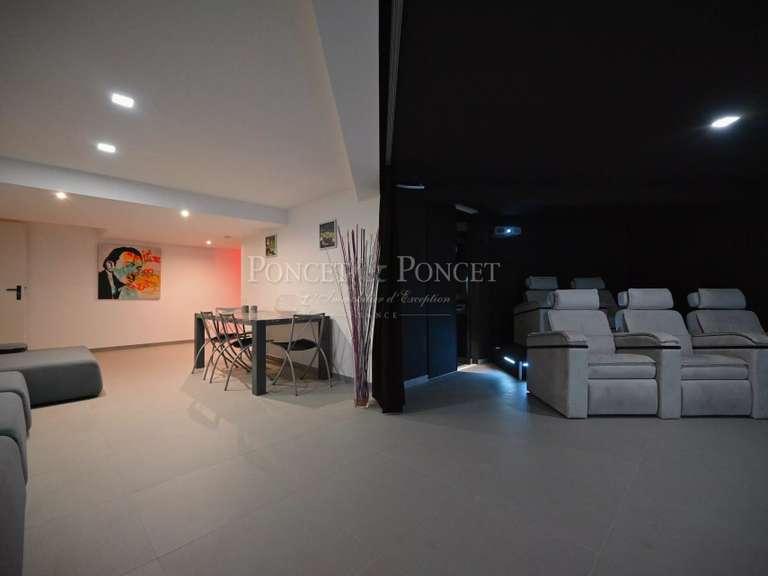 Maison Saint-Gély-du-Fesc - 5 chambres - 375m²