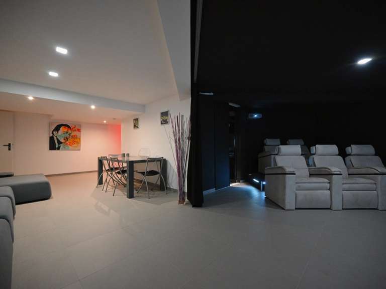 Maison Saint-Gély-du-Fesc - 5 chambres - 375m²