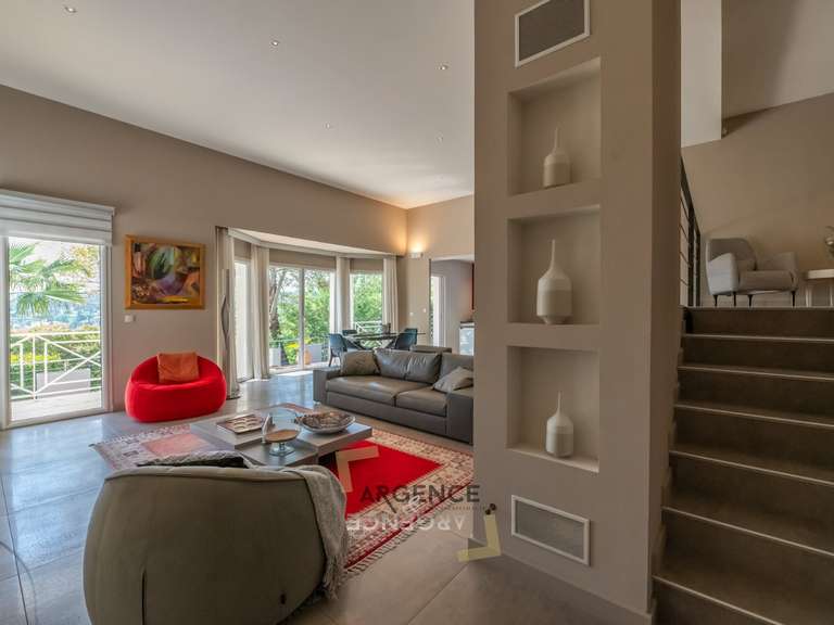 Maison Saint-Gély-du-Fesc - 4 chambres - 180m²