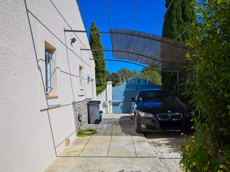 Maison Saint-Gély-du-Fesc - 3 chambres - 132m²