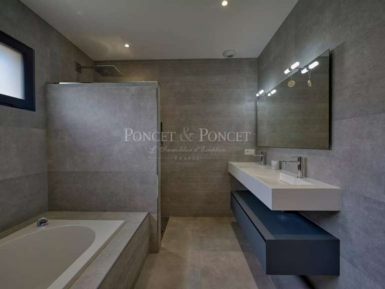 Maison Saint-Gély-du-Fesc - 4 chambres - 222m²