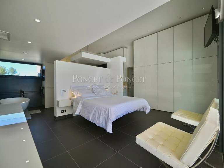 Maison Saint-Gély-du-Fesc - 5 chambres - 375m²