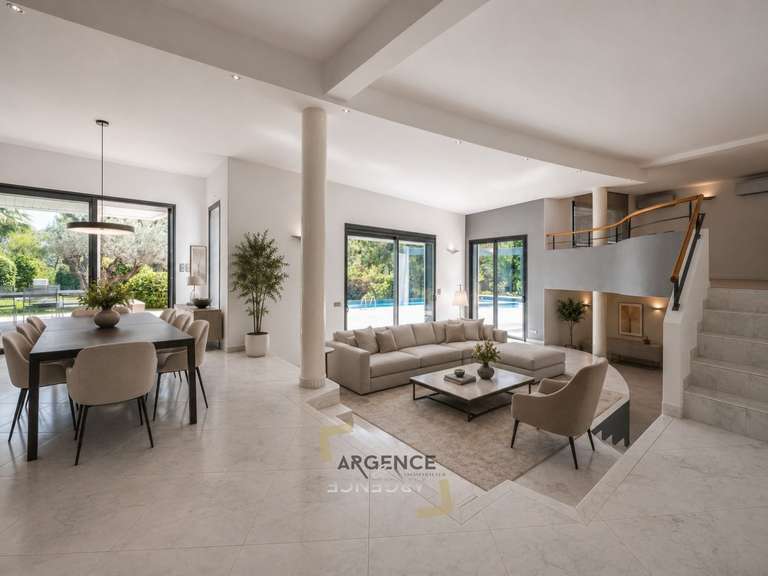 Maison Saint-Gély-du-Fesc - 7 chambres - 496m²