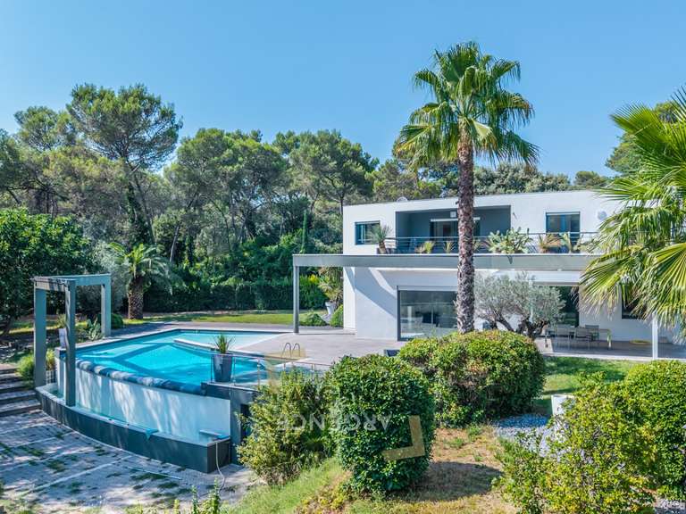 Maison Saint-Gély-du-Fesc - 7 chambres - 496m²