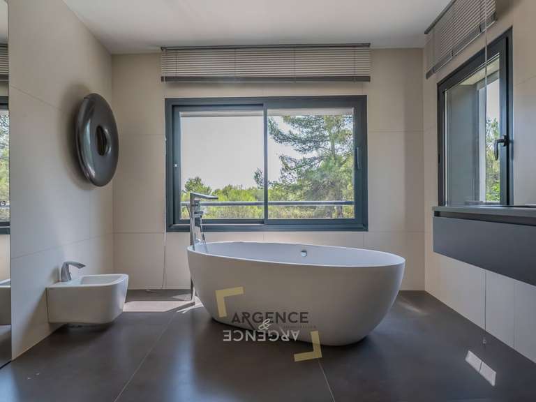 Maison Saint-Gély-du-Fesc - 7 chambres - 496m²