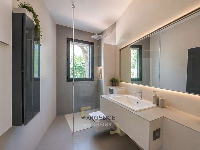 Maison Saint-Gély-du-Fesc - 7 chambres - 496m²