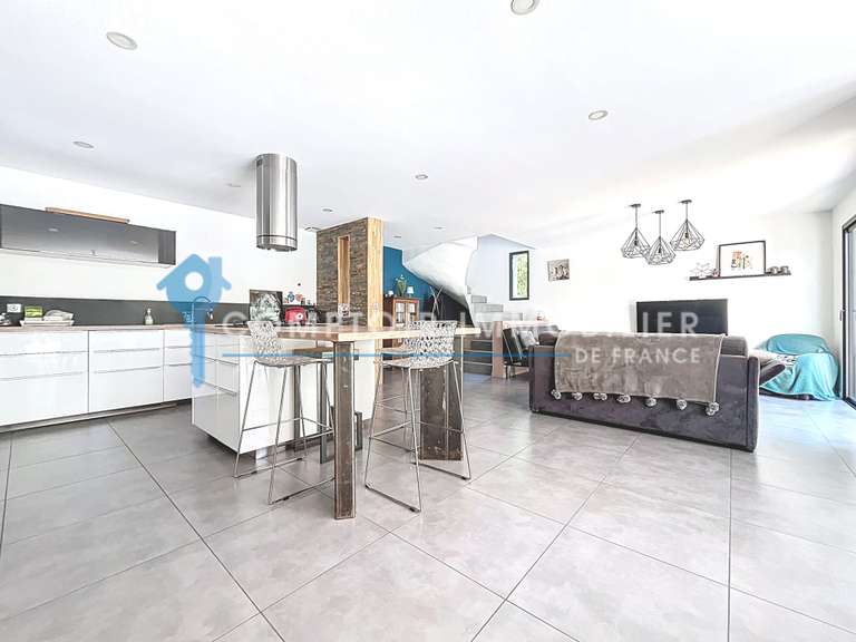 Villa Saint-Gély-du-Fesc - 3 chambres - 123m²