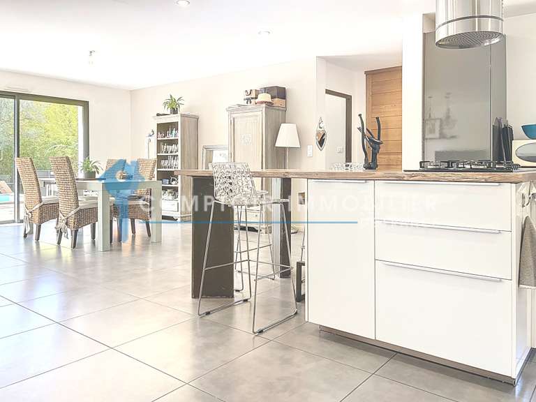 Villa Saint-Gély-du-Fesc - 3 chambres - 123m²