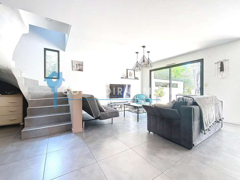 Villa Saint-Gély-du-Fesc - 3 chambres - 123m²