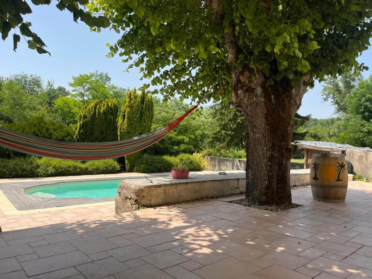 Villa Saint-Genès-de-Lombaud - 4 chambres - 170m²