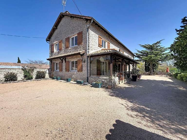 Maison Saint-Gengoux-de-Scissé - 272m²