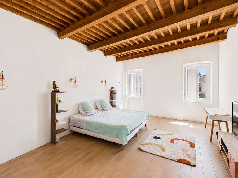 Maison Saint-Geniès-de-Comolas - 6 chambres - 434m²
