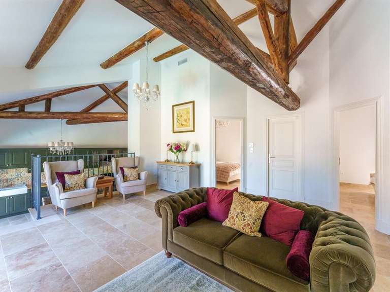 Maison Saint-Geniès-de-Fontedit - 5 chambres - 250m²