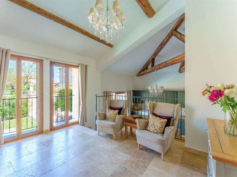 House Saint-Geniès-de-Fontedit - 5 bedrooms - 250m²
