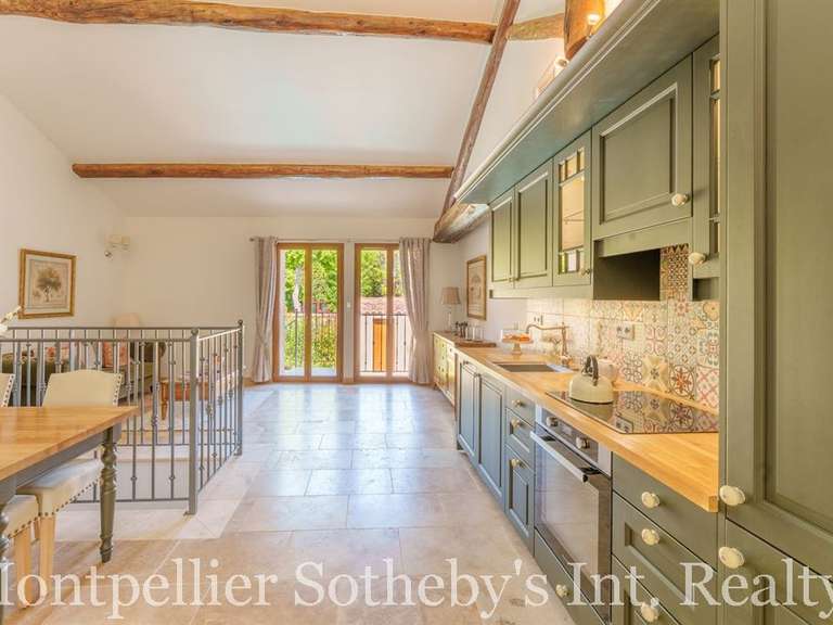 Maison Saint-Geniès-de-Fontedit - 5 chambres - 250m²