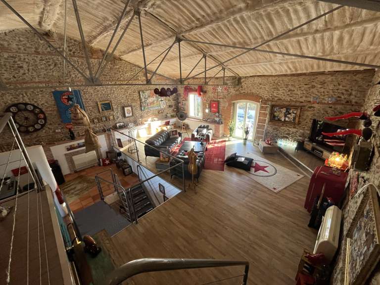 Maison Saint-Génis-des-Fontaines - 3 chambres - 315m²