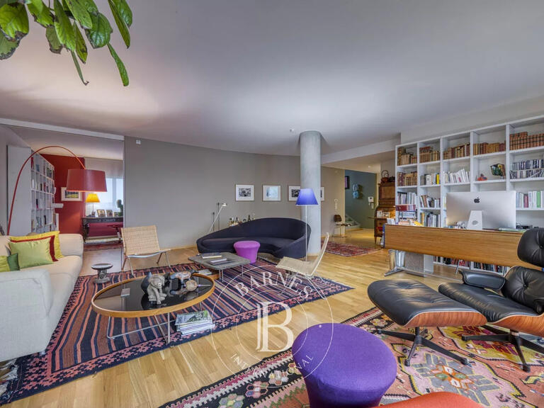 Apartment Saint-Genis-Pouilly - 4 bedrooms - 210m²
