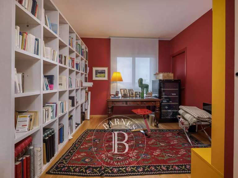 Appartement Saint-Genis-Pouilly - 4 chambres - 210m²