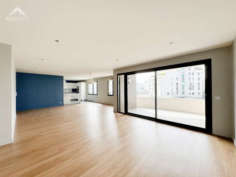 Apartment Saint-Genis-Pouilly - 3 bedrooms - 133m²