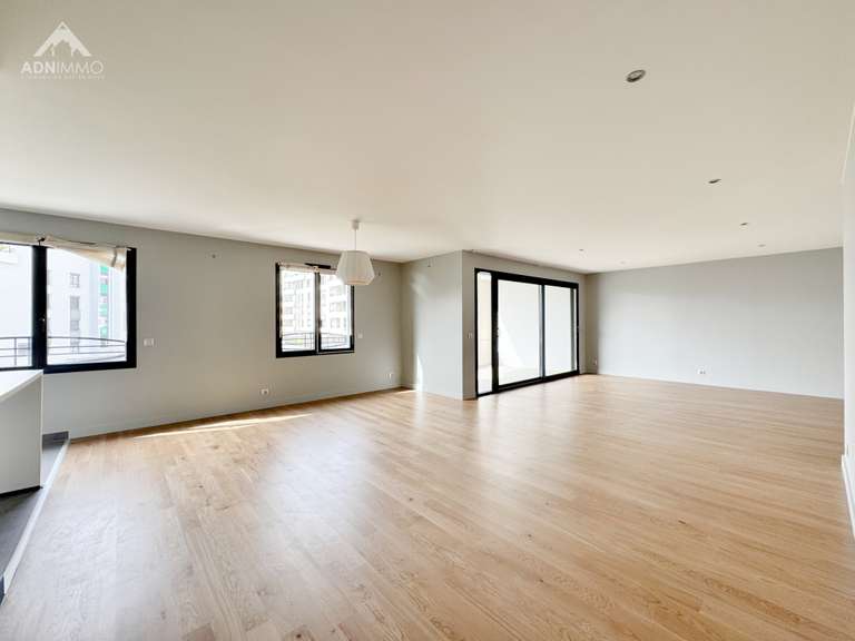 Apartment Saint-Genis-Pouilly - 3 bedrooms - 133m²