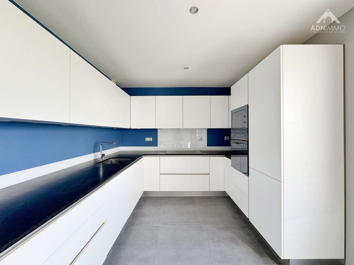 Apartment Saint-Genis-Pouilly