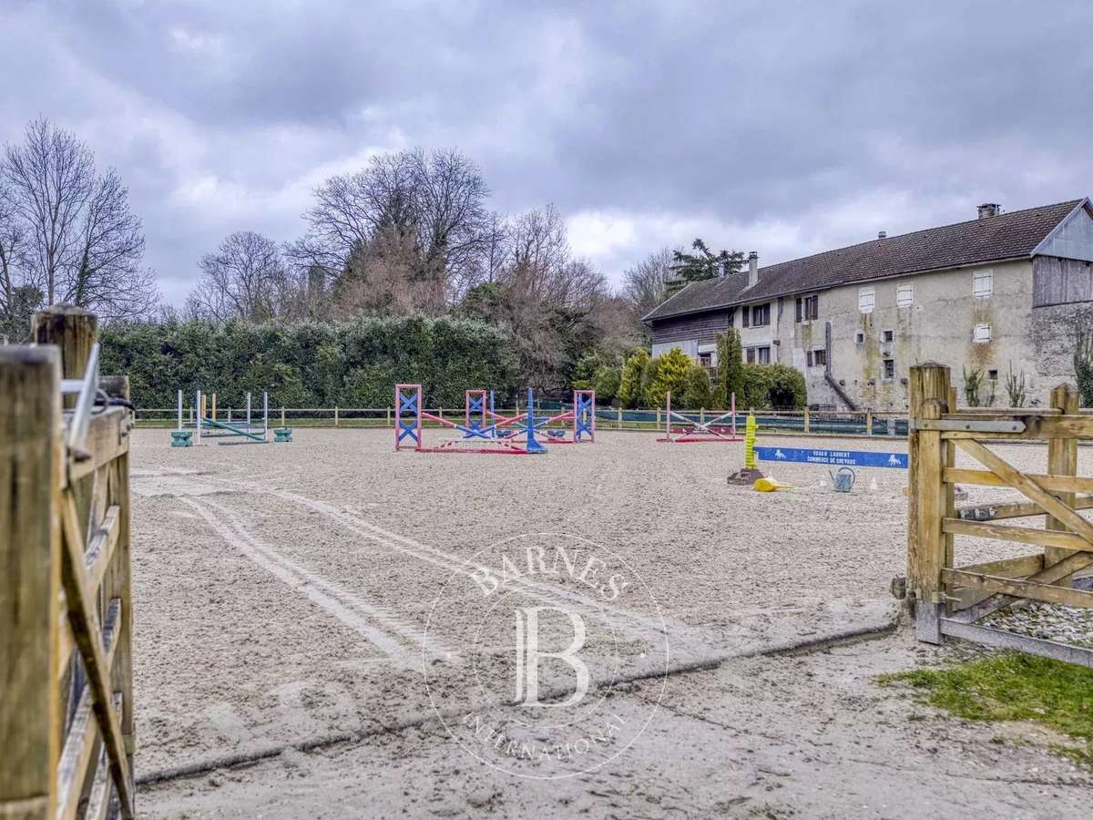 Propriété Saint-Genis-Pouilly