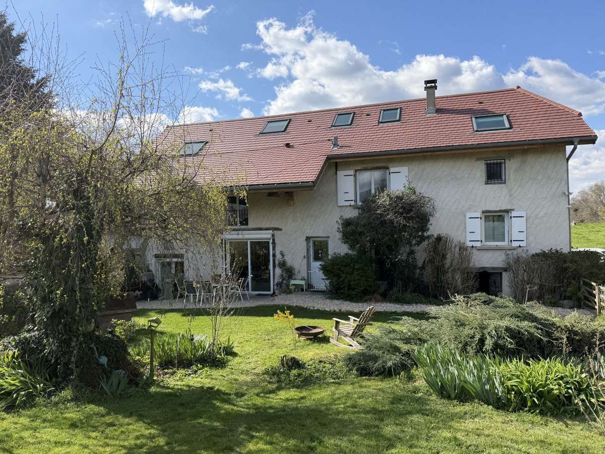 Maison Saint-Genix-sur-Guiers
