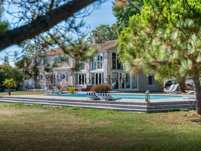 Maison Saint-Georges-d'Oléron - 5 chambres - 240m²